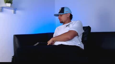  DEIVY  online show from 04-19-26, 12:00