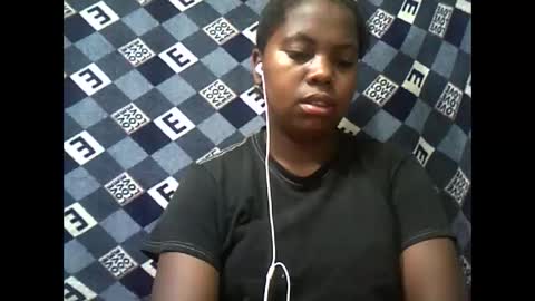 deliah712909 online show from 01-11-25, 06:33