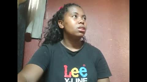 deliah712909 online show from 03-01-25, 06:13