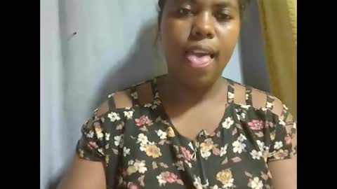 deliah712909 online show from 03-09-25, 11:47