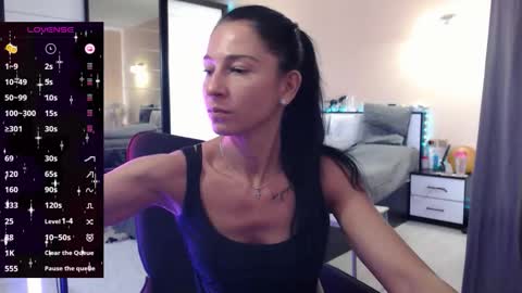 Nicole online show from 09-11-25, 08:14