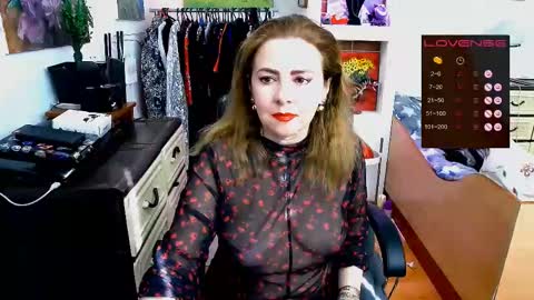 Snapshot of delicecat chatting on 02-26-25, 10:36 Delicacat online show from 02-26-25, 10:36