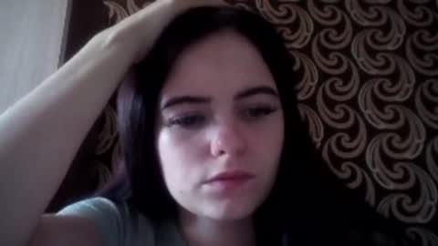 Kiki online show from 06-16-26, 05:54