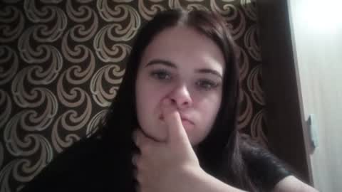 Kiki online show from 07-01-26, 05:09