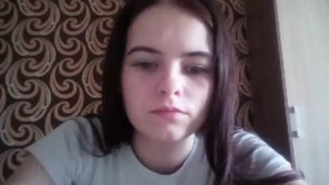 Kiki online show from 07-04-26, 05:13