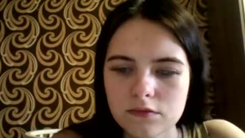 Kiki online show from 07-18-26, 05:11