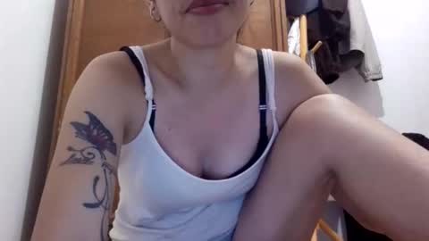 deliciousgirl975840 online show from 04-07-26, 05:35