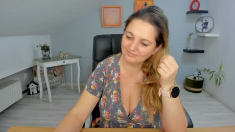 DeliciousLolly online show from 02-07-25, 07:40