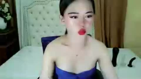 Sophie online show from 07-11-26, 02:47