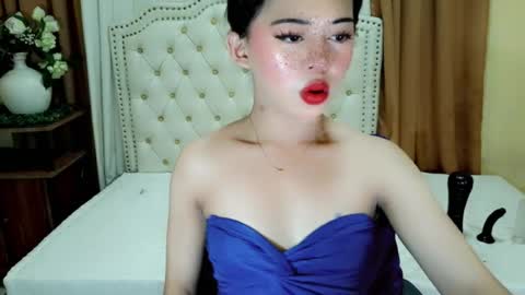 Sophie online show from 07-14-26, 06:51