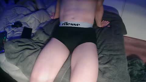 Snapshot of delight__19 chatting on 11-16-25, 11:21 Delight 19 online show from 11-16-25, 11:21