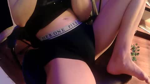 Snapshot of delight__19 chatting on 03-02-26, 08:04 Delight 19 online show from 03-02-26, 08:04