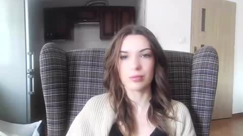 Aurora online show from 03-04-25, 07:41