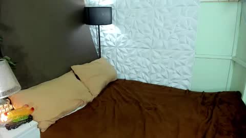 Snapshot of delightfulasianhugecock chatting on 09-28-25, 06:02 delightfulasianhugecock online show from 09-28-25, 06:02