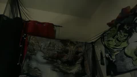 Snapshot of delightfuldark chatting on 10-04-25, 01:42 delightfuldark online show from 10-04-25, 01:42