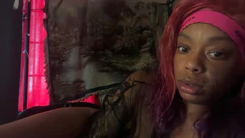 Snapshot of delightfuldark chatting on 10-08-25, 04:04 delightfuldark online show from 10-08-25, 04:04