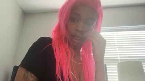 Snapshot of delightfuldark chatting on 02-20-26, 02:39 delightfuldark online show from 02-20-26, 02:39