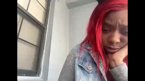 Snapshot of delightfuldark chatting on 02-25-26, 07:23 delightfuldark online show from 02-25-26, 07:23