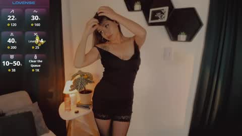 Snapshot of delilaah chatting on 05-08-26, 05:46 Delilah online show from 05-08-26, 05:46
