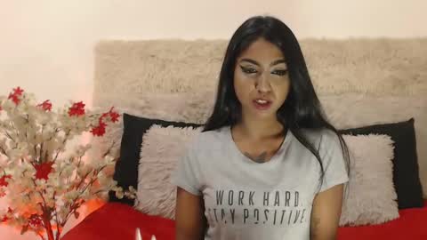 Snapshot of delilah_blazee chatting on 12-03-24, 09:44 Delilah Blaze online show from 12-03-24, 09:44