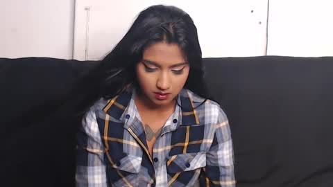 Snapshot of delilah_blazee chatting on 02-23-25, 06:45 Delilah Blaze online show from 02-23-25, 06:45