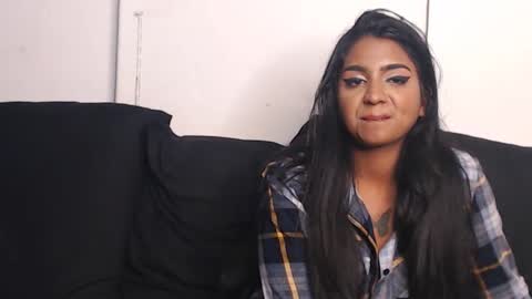 Snapshot of delilah_blazee chatting on 02-23-25, 09:48 Delilah Blaze online show from 02-23-25, 09:48