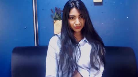 Snapshot of delilah_blazee chatting on 03-11-25, 08:20 Delilah Blaze online show from 03-11-25, 08:20