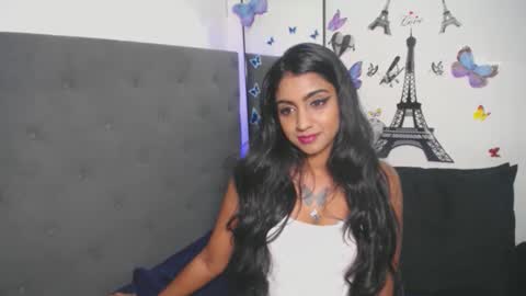 Snapshot of delilah_blazee chatting on 09-14-25, 12:32 Delilah Blaze online show from 09-14-25, 12:32