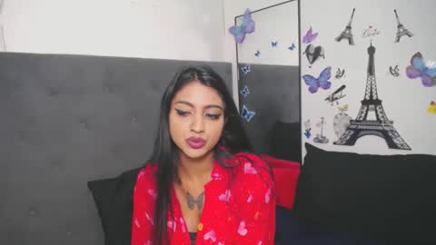 Snapshot of delilah_blazee chatting on 10-07-25, 10:07 Delilah Blaze online show from 10-07-25, 10:07