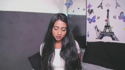 Snapshot of delilah_blazee chatting on 10-20-25, 08:04 Delilah Blaze online show from 10-20-25, 08:04