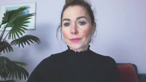 Snapshot of delilah_sweet chatting on 06-15-26, 03:25 delilah_sweet online show from 06-15-26, 03:25
