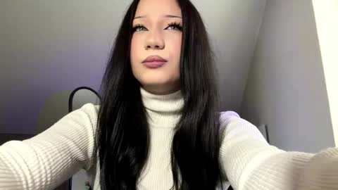 Milana  online show from 05-13-26, 01:19