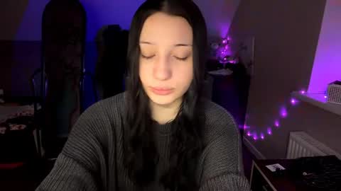 Milana  online show from 05-20-26, 05:19