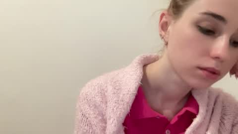 Delivery      online show from 12-15-24, 01:35