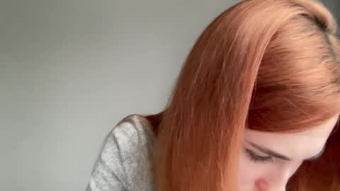 Delivery      online show from 01-12-25, 12:33