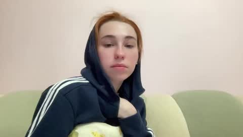 Delivery      online show from 02-15-25, 02:15