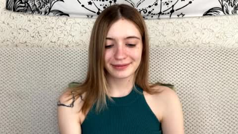 Sia online show from 04-08-26, 01:22