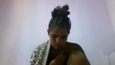 delphine online show from 03-21-26, 07:02