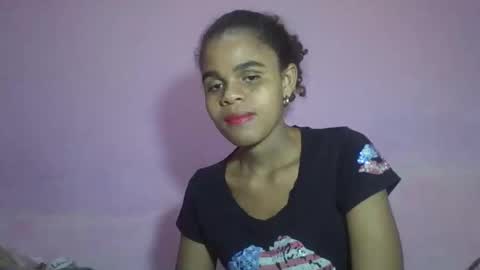 delphine online show from 04-18-26, 05:17