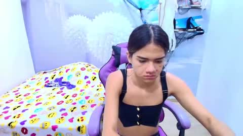 DEMI online show from 10-21-25, 12:17