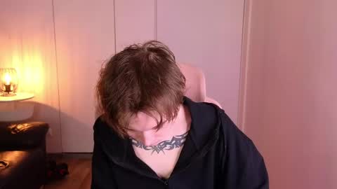 Snapshot of demianenglen chatting on 06-01-26, 10:22 demianenglen online show from 06-01-26, 10:22