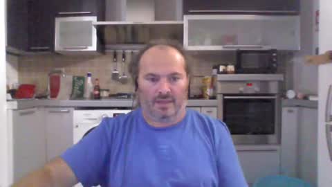 Snapshot of demon52 chatting on 10-20-25, 01:11 DEMON52 online show from 10-20-25, 01:11