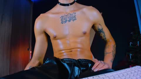 Snapshot of demonkush_ chatting on 12-14-24, 05:07 DemonKush online show from 12-14-24, 05:07