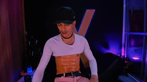 Snapshot of demonkush_ chatting on 12-19-24, 05:40 DemonKush online show from 12-19-24, 05:40