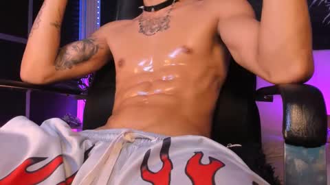 Snapshot of demonkush_ chatting on 02-25-25, 12:45 DemonKush online show from 02-25-25, 12:45