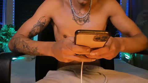 Snapshot of demonkush_ chatting on 03-08-25, 12:09 DemonKush online show from 03-08-25, 12:09