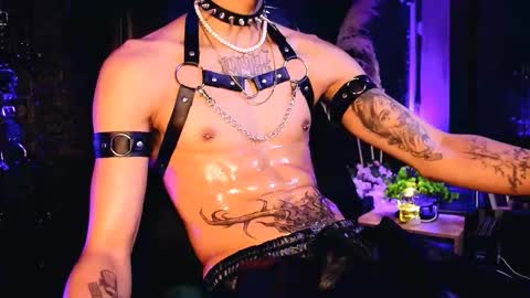 Snapshot of demonkush_ chatting on 10-25-25, 10:56 DemonKush online show from 10-25-25, 10:56