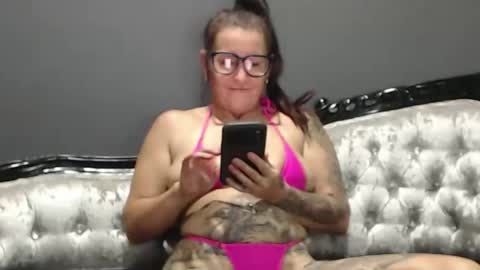 Snapshot of demonways chatting on 03-19-26, 01:53 Demon Ways online show from 03-19-26, 01:53