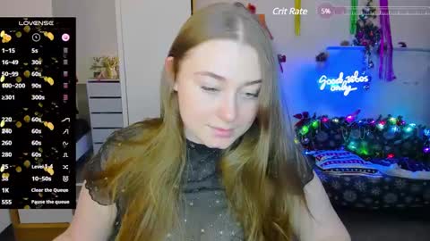 Snapshot of demure_soul chatting on 12-24-24, 02:54 Sophie online show from 12-24-24, 02:54