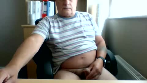 den66_ online show from 05-09-26, 12:21
